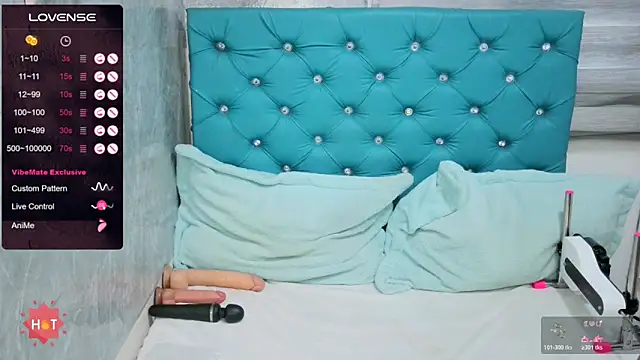 Snapshot of MAARYMOON chatting on October 30, 2025, 11:08 am MAARYMOON online show from October 30, 2025, 11:08 am