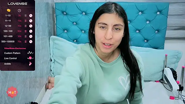 Snapshot of MAARYMOON chatting on November 5, 2025, 10:51 am MAARYMOON online show from November 5, 2025, 10:51 am