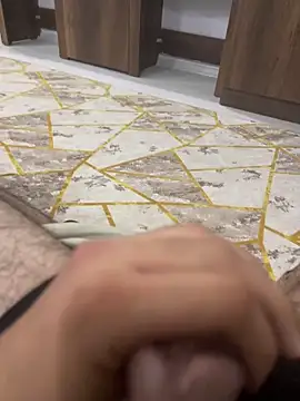 Snapshot of Ffhdr chatting on October 30, 2025, 3:42 pm Ffhdr online show from October 30, 2025, 3:42 pm