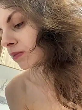 Snapshot of MissAnuta chatting on February 4, 2025, 5:53 am MissAnuta online show from February 4, 2025, 5:53 am