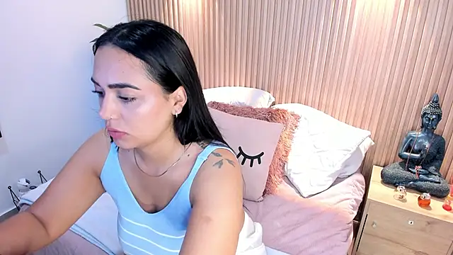 AMELIE xx online show from January 19, 2025, 1:44 pm