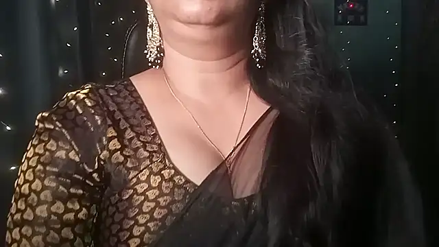Snapshot of YourModhu chatting on June 22, 2026, 6:05 pm YourModhu online show from June 22, 2026, 6:05 pm
