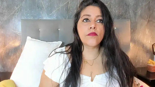 Snapshot of SexxyPamela chatting on May 8, 2026, 7:28 pm SexxyPamela online show from May 8, 2026, 7:28 pm