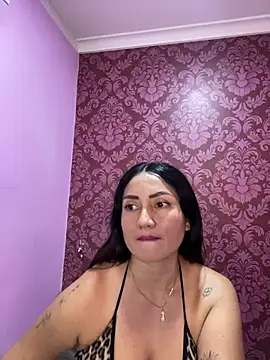 Snapshot of juliana_diaz chatting on April 24, 2026, 11:18 pm juliana diaz online show from April 24, 2026, 11:18 pm