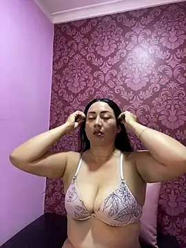 Snapshot of juliana_diaz chatting on April 30, 2026, 10:55 am juliana diaz online show from April 30, 2026, 10:55 am