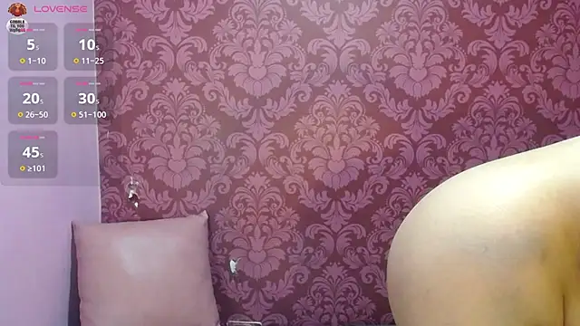 Snapshot of juliana_diaz chatting on May 20, 2026, 6:16 pm juliana diaz online show from May 20, 2026, 6:16 pm