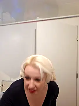 NikiFm online show from October 31, 2025, 4:25 pm