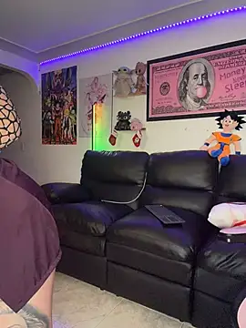 Snapshot of may_aceros chatting on January 16, 2026, 1:42 am may aceros online show from January 16, 2026, 1:42 am