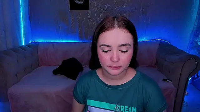 Shyfantasies online show from September 13, 2025, 10:54 pm