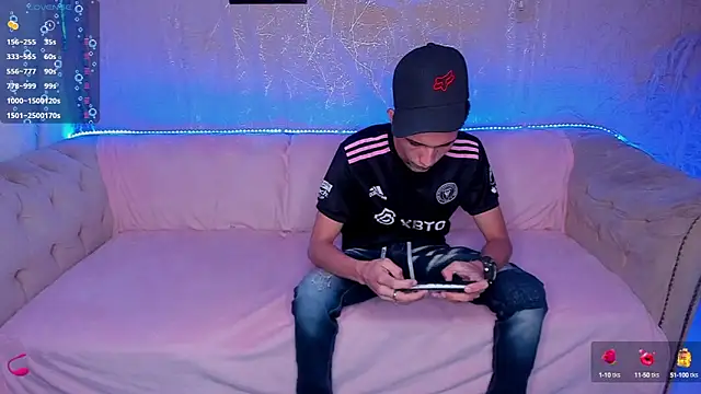 Shyfantasies online show from October 7, 2025, 10:22 pm