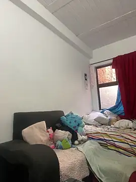 Snapshot of AlondraDiossa03 chatting on November 17, 2025, 4:33 pm AlondraDiossa03 online show from November 17, 2025, 4:33 pm