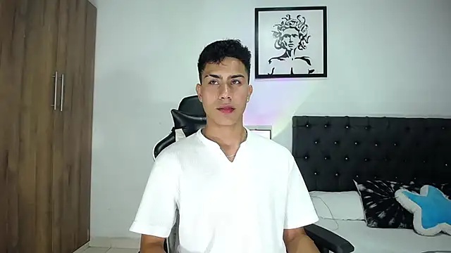 Snapshot of AlanNaughty chatting on October 29, 2025, 3:16 am AlanNaughty online show from October 29, 2025, 3:16 am