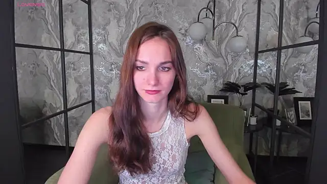 MirandaGlow online show from March 4, 2025, 8:57 am