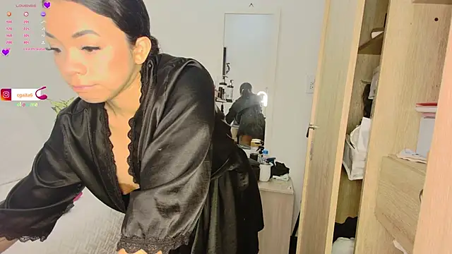 Snapshot of carolgaita chatting on February 25, 2026, 10:04 am carolgaita online show from February 25, 2026, 10:04 am