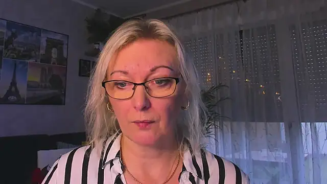 Snapshot of vanessa_chat chatting on December 17, 2025, 2:22 pm vanessa chat online show from December 17, 2025, 2:22 pm