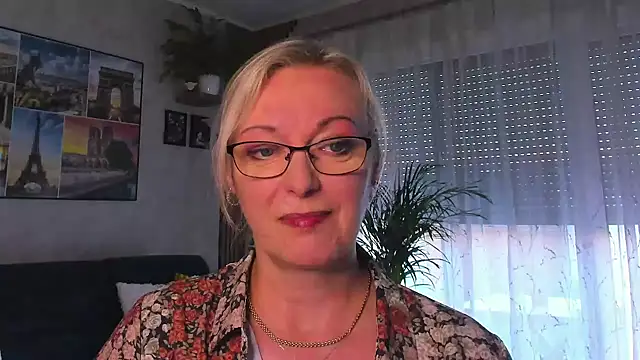 Snapshot of vanessa_chat chatting on April 29, 2026, 5:30 pm vanessa chat online show from April 29, 2026, 5:30 pm