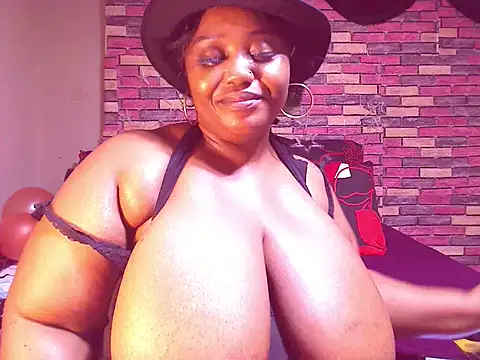 Snapshot of BustySavita chatting on January 1, 2025, 7:41 am BustySavita online show from January 1, 2025, 7:41 am