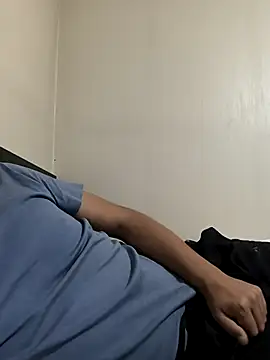 Snapshot of Mahmut_34_34_ chatting on October 12, 2025, 12:28 pm Mahmut 34 34 online show from October 12, 2025, 12:28 pm