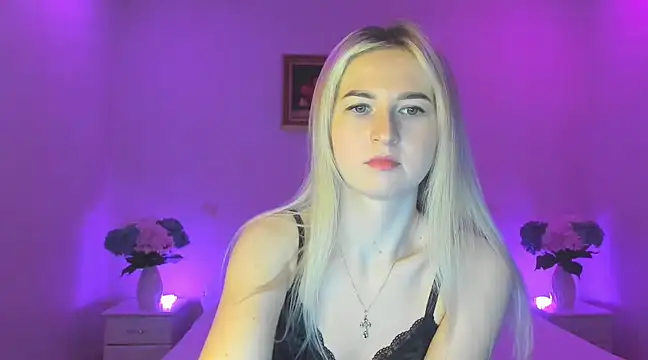 AnnaCarrera online show from February 18, 2025, 9:31 pm