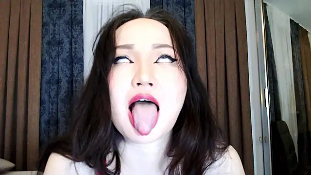 DanyMin online show from February 19, 2026, 6:43 am