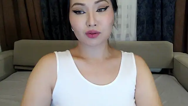 Snapshot of DanyMin chatting on November 15, 2025, 7:23 am DanyMin online show from November 15, 2025, 7:23 am