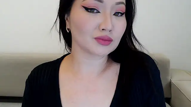 Snapshot of DanyMin chatting on November 6, 2025, 7:23 am DanyMin online show from November 6, 2025, 7:23 am