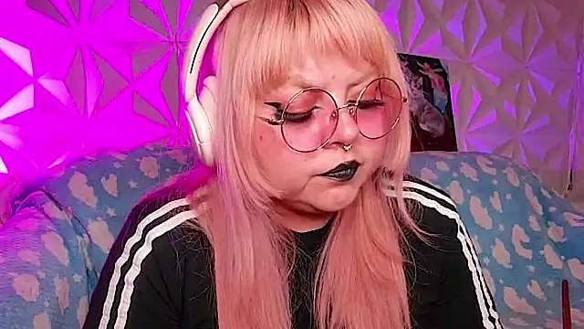 Snapshot of Satyn_doll chatting on April 28, 2026, 2:27 am Satyn doll online show from April 28, 2026, 2:27 am