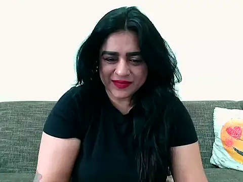 indianishkq7 online show from November 8, 2025, 7:45 am