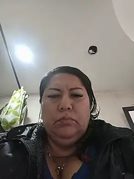 Snapshot of Brenda_Berck_ chatting on May 27, 2026, 12:12 pm Brenda Berck online show from May 27, 2026, 12:12 pm