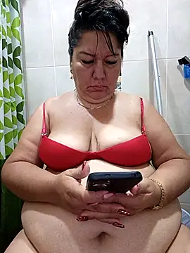 Snapshot of Brenda_Berck_ chatting on October 23, 2025, 10:36 am Brenda Berck online show from October 23, 2025, 10:36 am