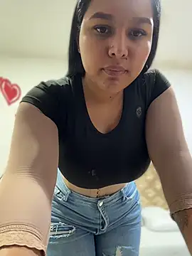Fancyxlove online show from July 2, 2026, 12:22 pm