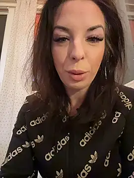 Snapshot of Almmaxxxx chatting on March 11, 2026, 3:00 am Almmaxxxx online show from March 11, 2026, 3:00 am