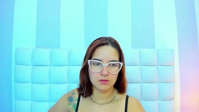 teresasroom  online show from April 11, 2026, 2:08 am