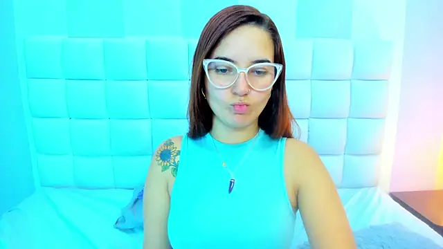 Snapshot of teresasroom_ chatting on May 20, 2026, 1:52 pm teresasroom online show from May 20, 2026, 1:52 pm