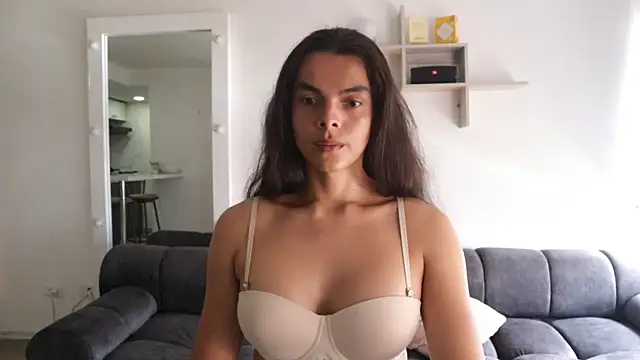  Vahos  online show from September 17, 2025, 5:04 pm