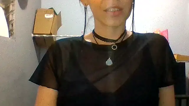 Snapshot of chicacastilla chatting on May 30, 2026, 6:53 am chicacastilla online show from May 30, 2026, 6:53 am