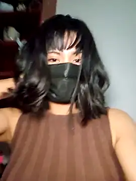 Latin summer online show from December 4, 2025, 7:35 pm