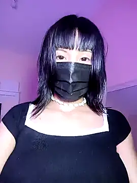 Snapshot of Latin_summer chatting on March 11, 2025, 1:16 am Latin summer online show from March 11, 2025, 1:16 am