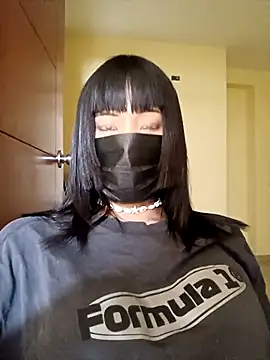 Snapshot of Latin_summer chatting on February 27, 2025, 6:20 pm Latin summer online show from February 27, 2025, 6:20 pm