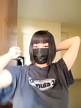 Snapshot of Latin_summer chatting on February 9, 2025, 6:37 pm Latin summer online show from February 9, 2025, 6:37 pm