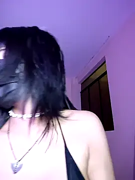 Snapshot of Latin_summer chatting on March 18, 2025, 4:29 am Latin summer online show from March 18, 2025, 4:29 am