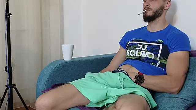 Snapshot of MauroTwin chatting on March 18, 2025, 6:39 pm MauroTwin online show from March 18, 2025, 6:39 pm