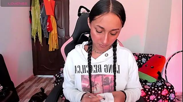 Snapshot of adrena_10 chatting on February 13, 2026, 7:03 pm adrena 10 online show from February 13, 2026, 7:03 pm