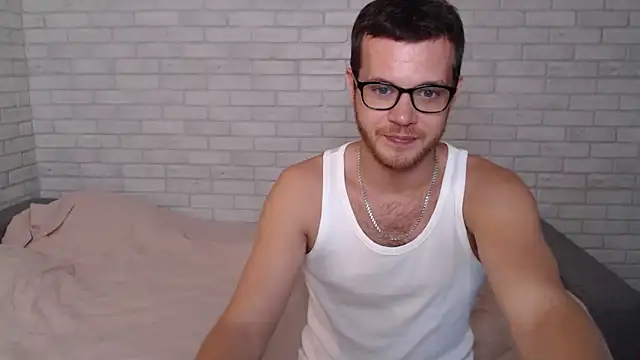 Snapshot of Alexxx_horny chatting on September 19, 2025, 2:32 pm Alexxx horny online show from September 19, 2025, 2:32 pm