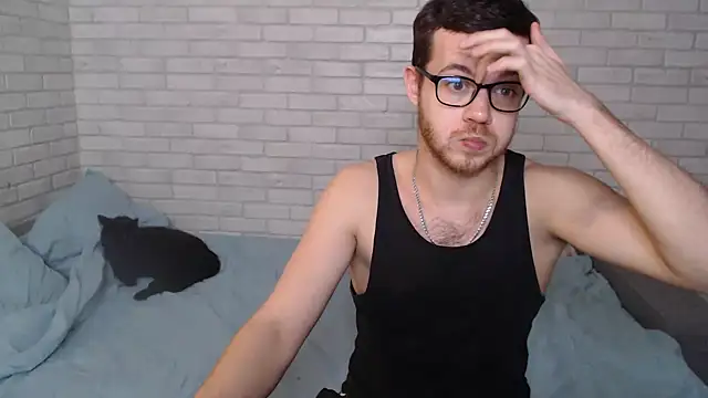 Snapshot of Alexxx_horny chatting on March 17, 2025, 5:38 pm Alexxx horny online show from March 17, 2025, 5:38 pm