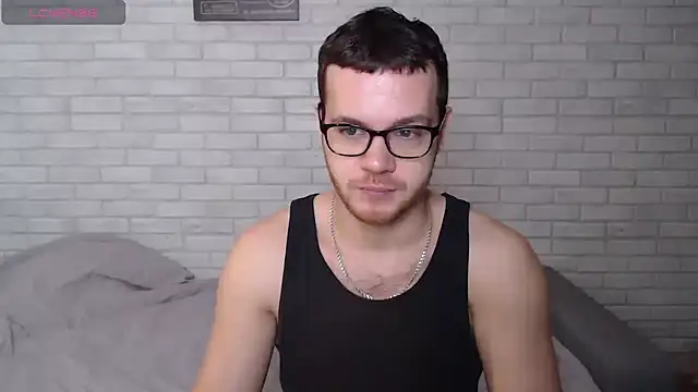 Snapshot of Alexxx_horny chatting on November 30, 2025, 2:12 am Alexxx horny online show from November 30, 2025, 2:12 am