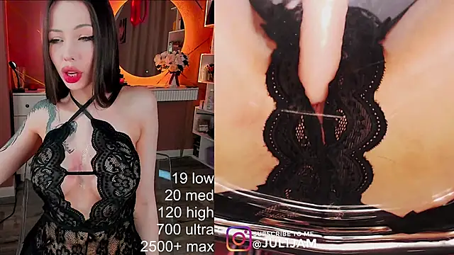 Snapshot of juli_jam chatting on February 16, 2025, 3:38 pm juli jam online show from February 16, 2025, 3:38 pm