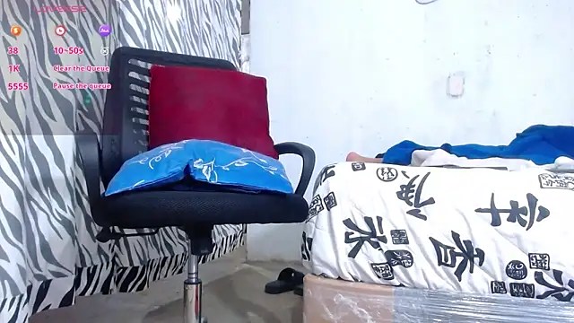 kilian xx online show from December 23, 2025, 10:47 am