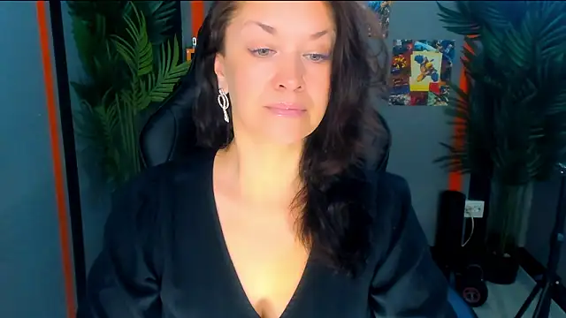 Snapshot of AnaMills chatting on March 12, 2026, 10:08 am AnaMills online show from March 12, 2026, 10:08 am