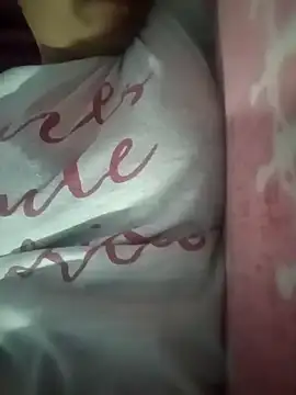 Snapshot of Mini865433 chatting on February 21, 2025, 6:37 pm Mini865433 online show from February 21, 2025, 6:37 pm